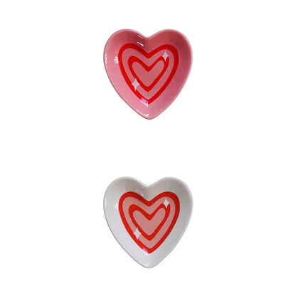 2Pcs Original Design Heart Ceramic Plate Dopamine Flower Nut Chocolate Plate Floral Plaid Jewelry Display Plate Suitable for Restaurant Kitchen Table Snack Plate Fruit Biscuit Storage Plate Jewelry Perfume Aromatherapy Storage Plate Earrings Display Plate Home Decoration Plate Gift Valentine'S Day Gift