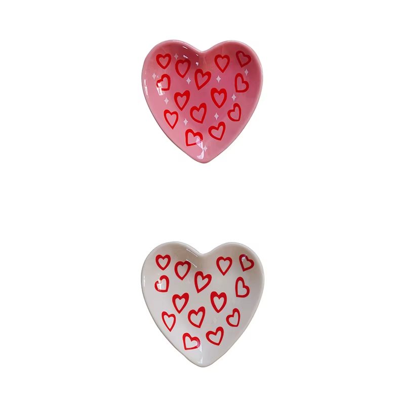 2Pcs Original Design Heart Ceramic Plate Dopamine Flower Nut Chocolate Plate Floral Plaid Jewelry Display Plate Suitable for Restaurant Kitchen Table Snack Plate Fruit Biscuit Storage Plate Jewelry Perfume Aromatherapy Storage Plate Earrings Display Plate Home Decoration Plate Gift Valentine'S Day Gift